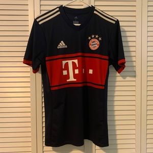 Men’s Bayern Munich Jersey